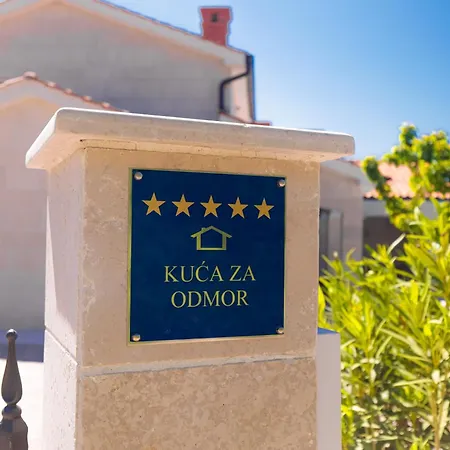 Adeline Villa Sveti Ivan Dobrinjski