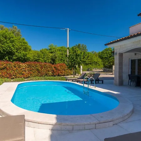 Adeline Villa Sveti Ivan Dobrinjski