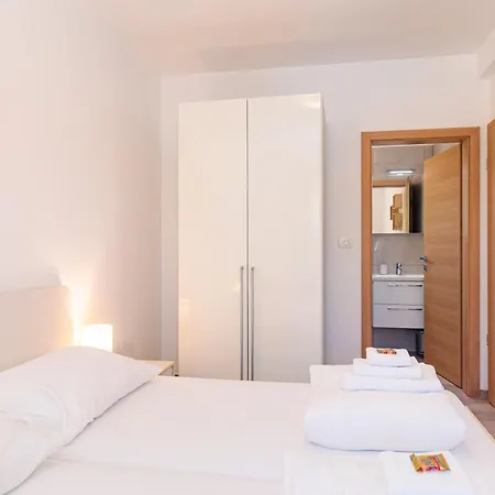 Adeline Sveti Ivan Dobrinjski