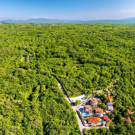 Vila Adeline Sveti Ivan Dobrinjski