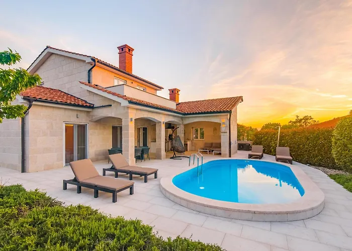 Adeline * Sveti Ivan Dobrinjski